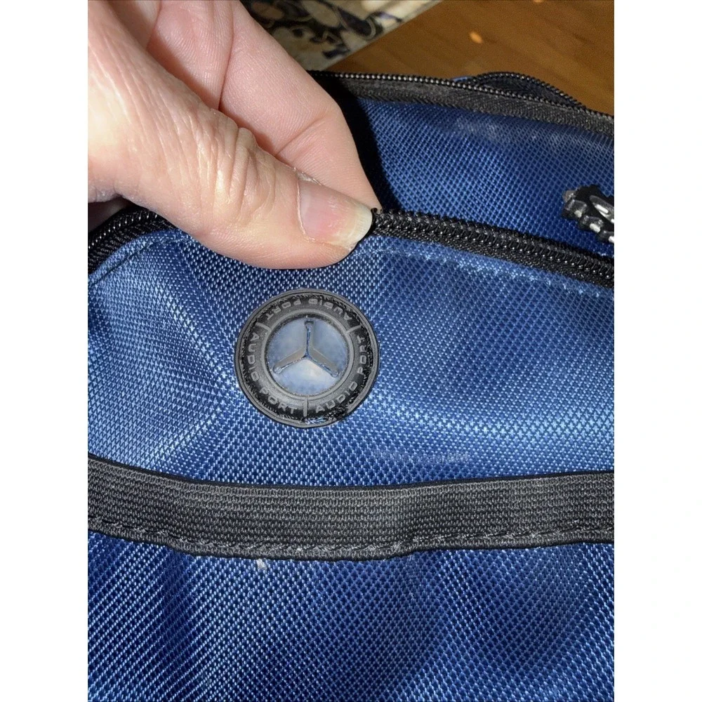 OGIO Carbon Backpack with Audio Pocket‎ Black Blue Padded 5280